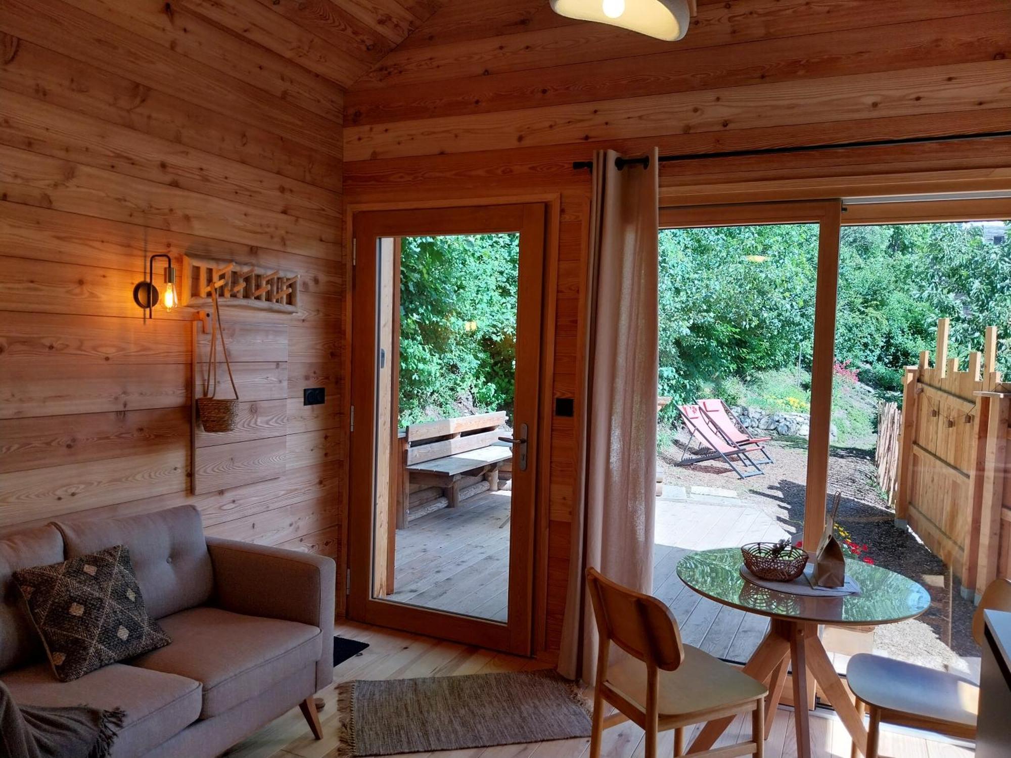 Petit Chalet Neuf Independant 2 Pers "La Cabane De Jean " Briançon Exteriör bild