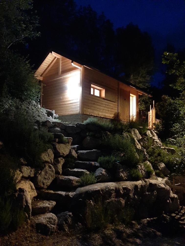Petit Chalet Neuf Independant 2 Pers "La Cabane De Jean " Briançon Exteriör bild